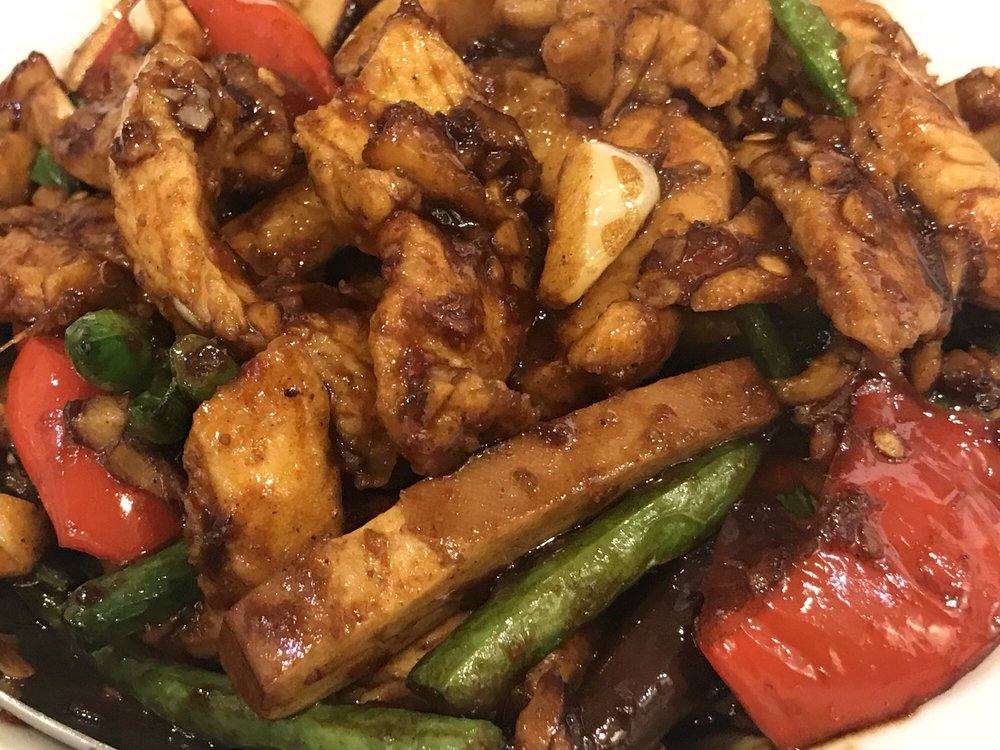 35. Fiery Chicken with Tofu (Spicy)