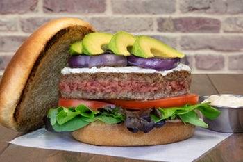 Impossible™ Burger 1020 Calories