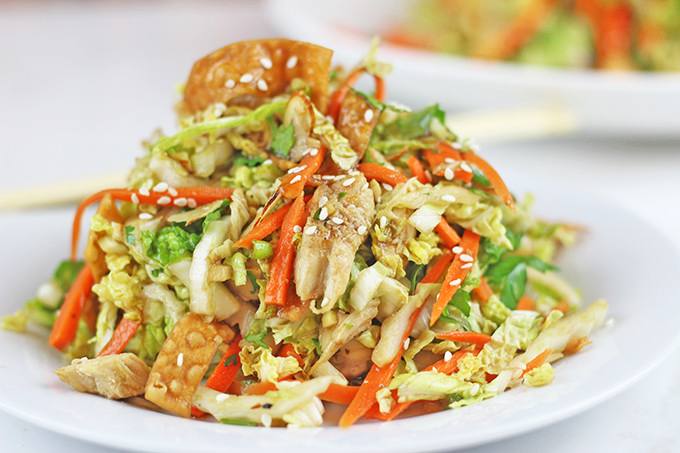 S7. Chinese Crispy Sesame Chicken Salad - Gỏi Gà Trung Hoa