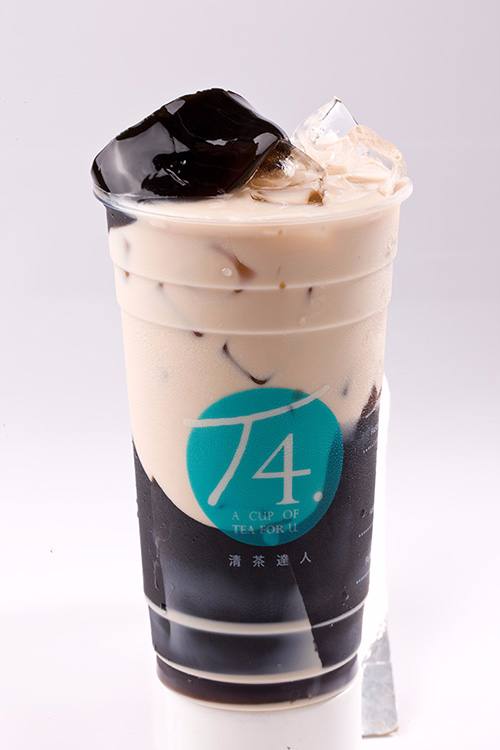 Roasted Oolong Milk Tea with Grass Jelly
