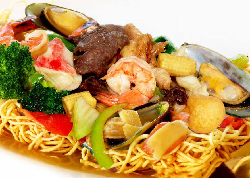 X3 Seafood Chow Fun or Chow Mein - Hủ Tiếu hoặc Mì Xào Đồ Biển