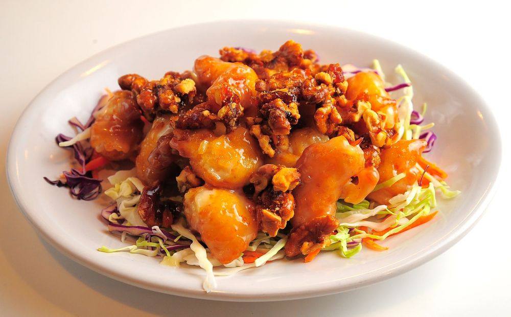 32. Honey walnut shrimp